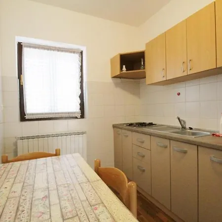 Apartments Voric *