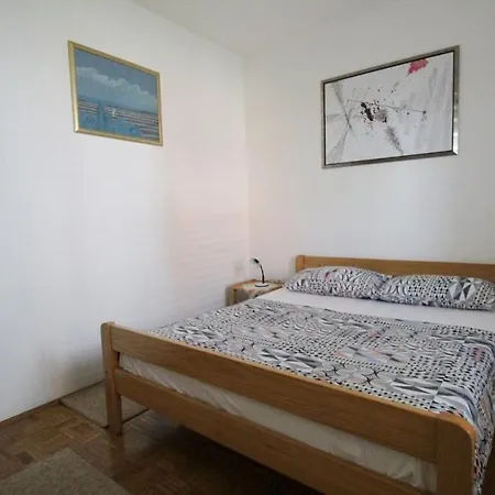 Guest house Apartments Voric Umag